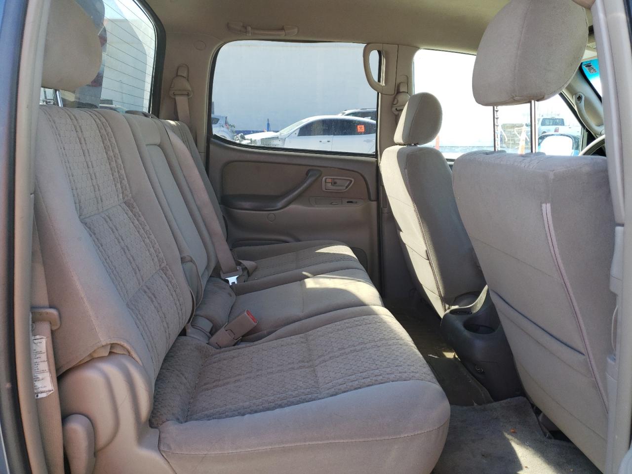 Photo 6 from auction – 2005 TOYOTA TUNDRA DOU with VIN 5TBDT44155S479452