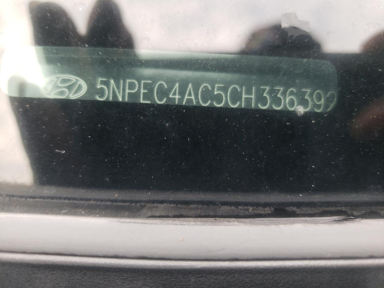 Photo 10 from auction – 2012 HYUNDAI SONATA SE with VIN 5NPEC4AC5CH336392