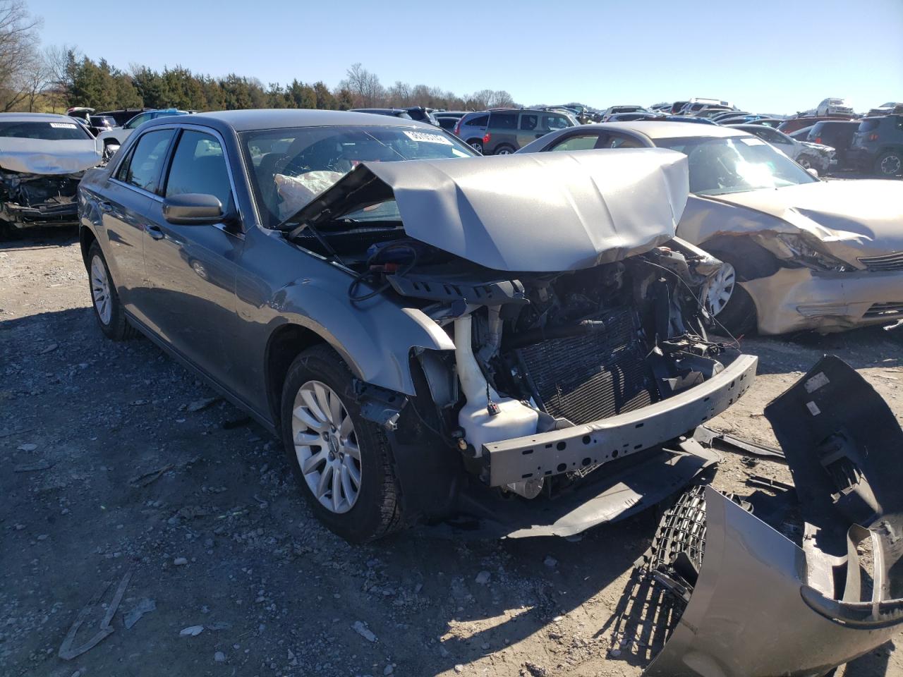 CHRYSLER 300 2011 with VIN 2C3CA4CG3BH587436 - Photo from auction
