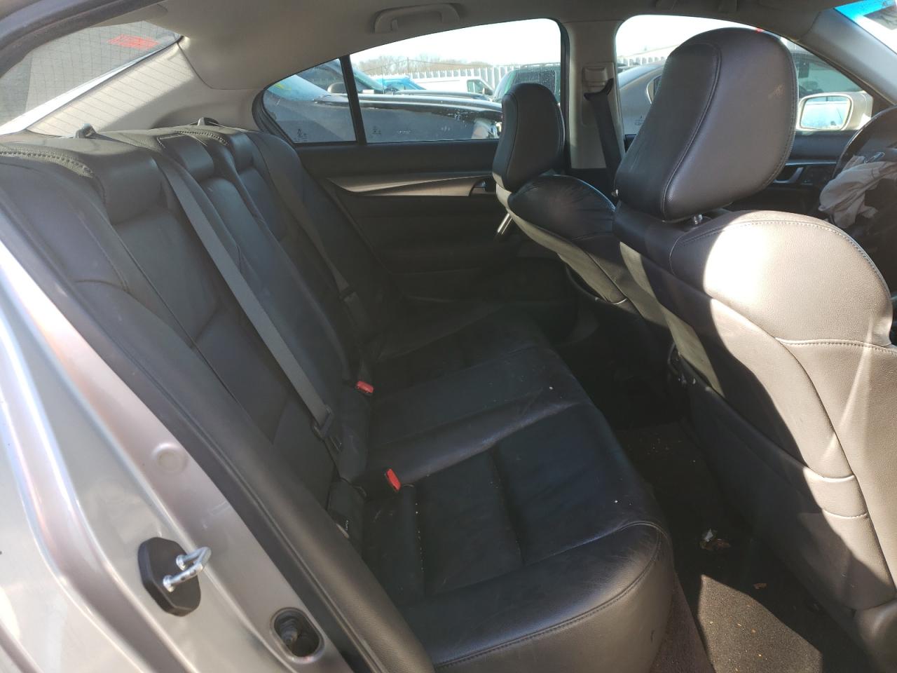 Photo 17 from auction – 2009 ACURA TL with VIN 19UUA86249A021917