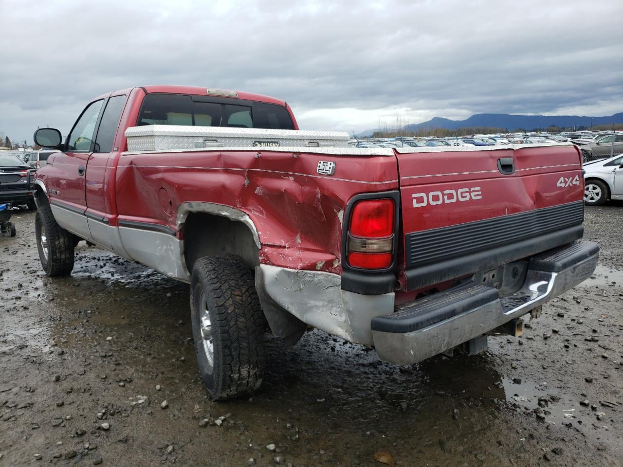 Photo 3 from auction – 1998 DODGE RAM 2500 with VIN 1B7KF23W9WJ238466