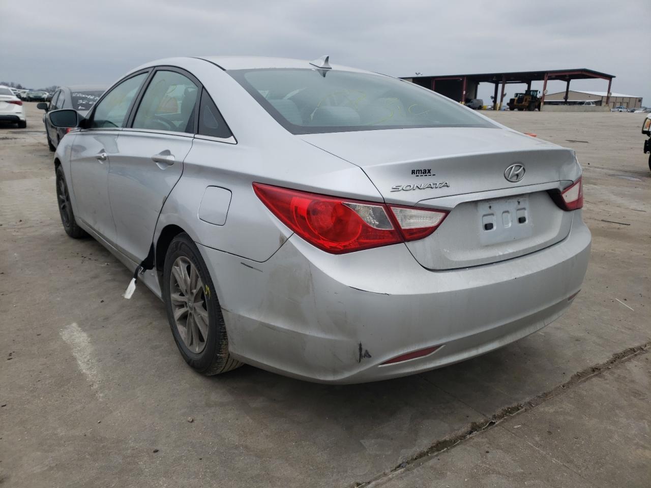 Photo 3 from auction – 2013 HYUNDAI SONATA GLS with VIN 5NPEB4AC0DH686257