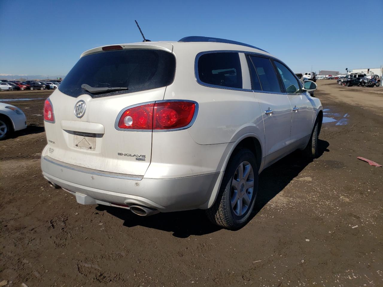 Photo 4 from auction – 2008 BUICK ENCLAVE CX with VIN 5GAEV23788J289616