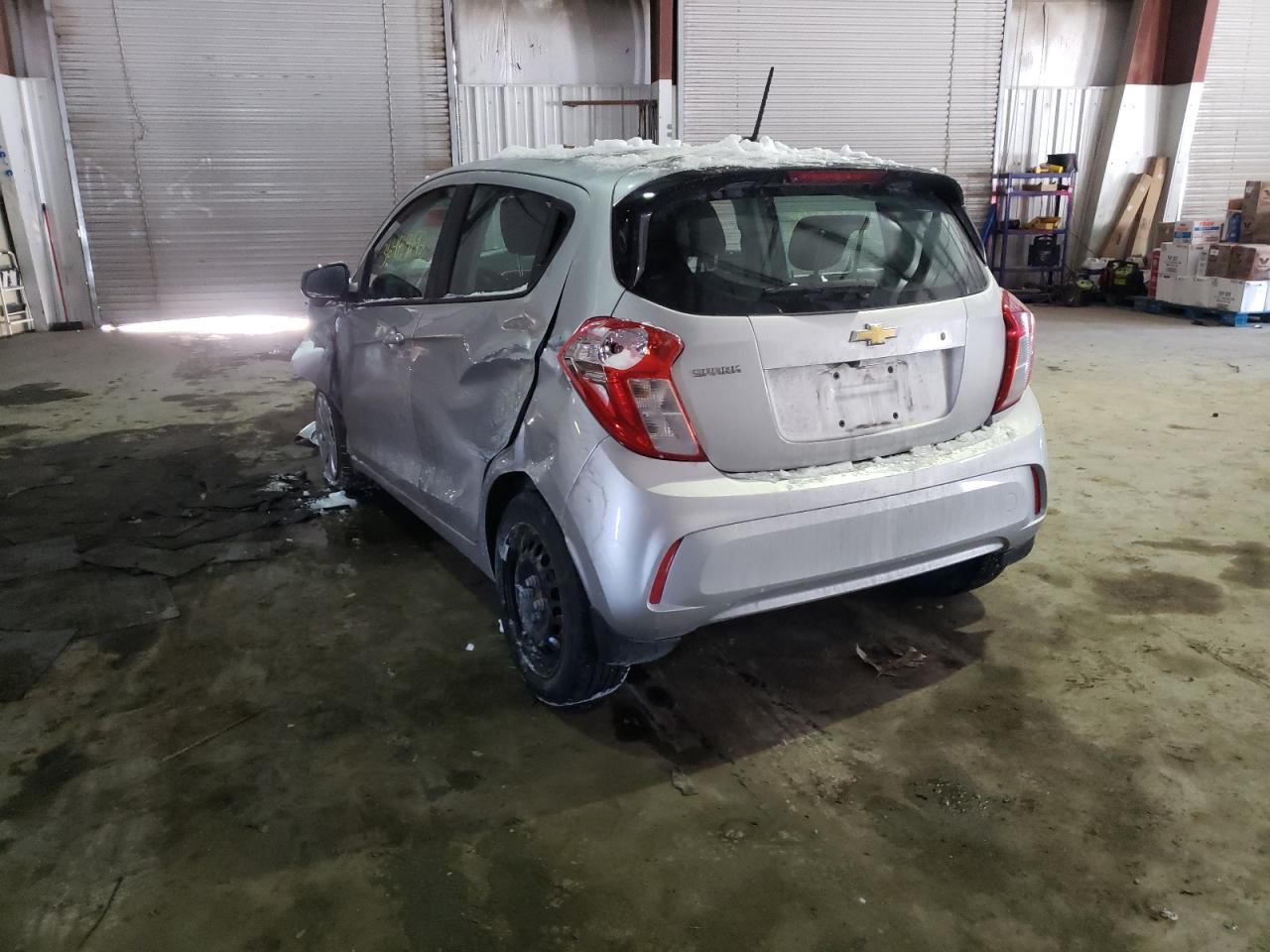 Photo 3 from auction – 2017 CHEVROLET SPARK LS with VIN KL8CB6SA2HC838551
