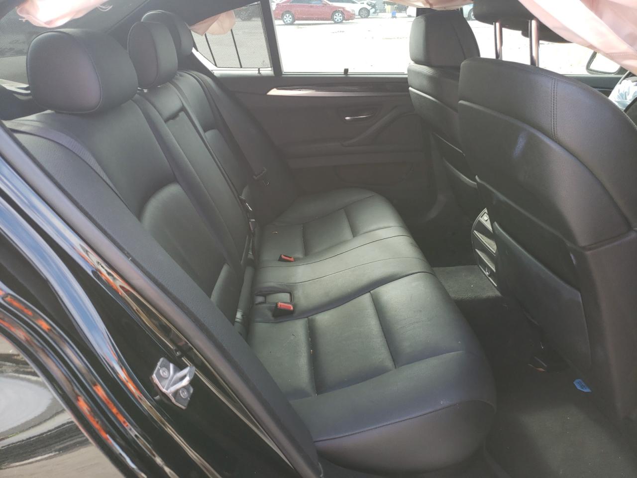 Photo 6 from auction – 2013 BMW 550 I with VIN WBAFR9C56DDX80593