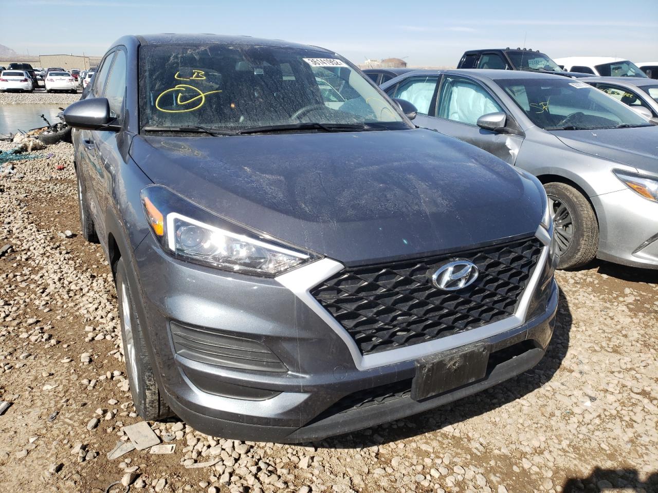 HYUNDAI TUCSON SE 2019 with VIN KM8J2CA45KU840140 - Photo from auction