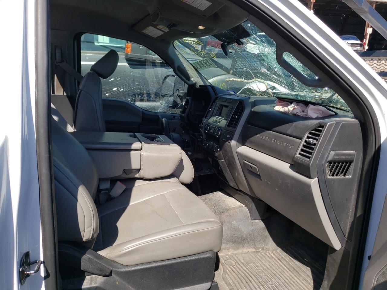 Photo 5 from auction – 2019 FORD F250 SUPER with VIN 1FTBF2A62KED15099
