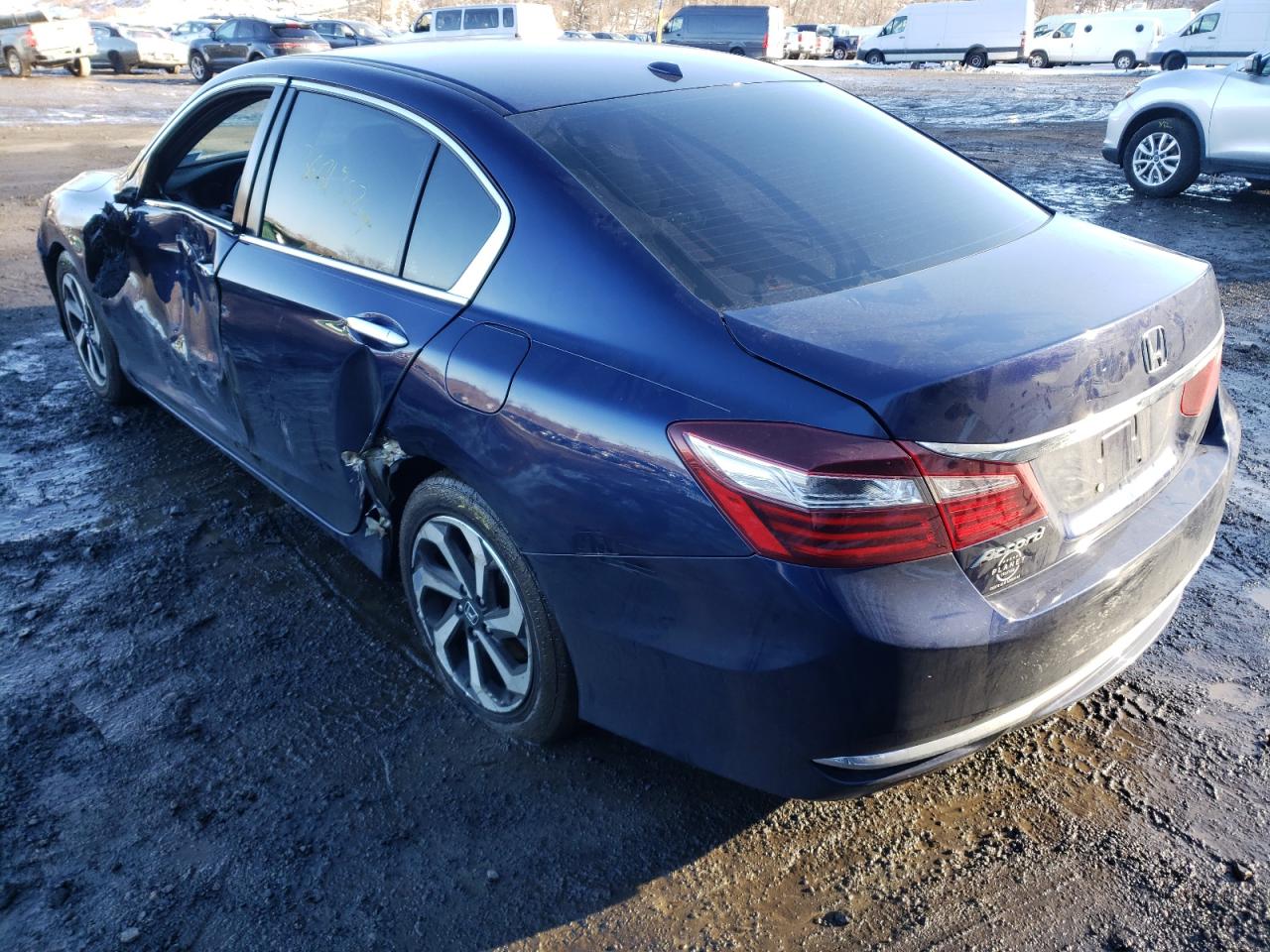 Photo 3 from auction – 2017 HONDA ACCORD EX with VIN 1HGCR2F79HA073314