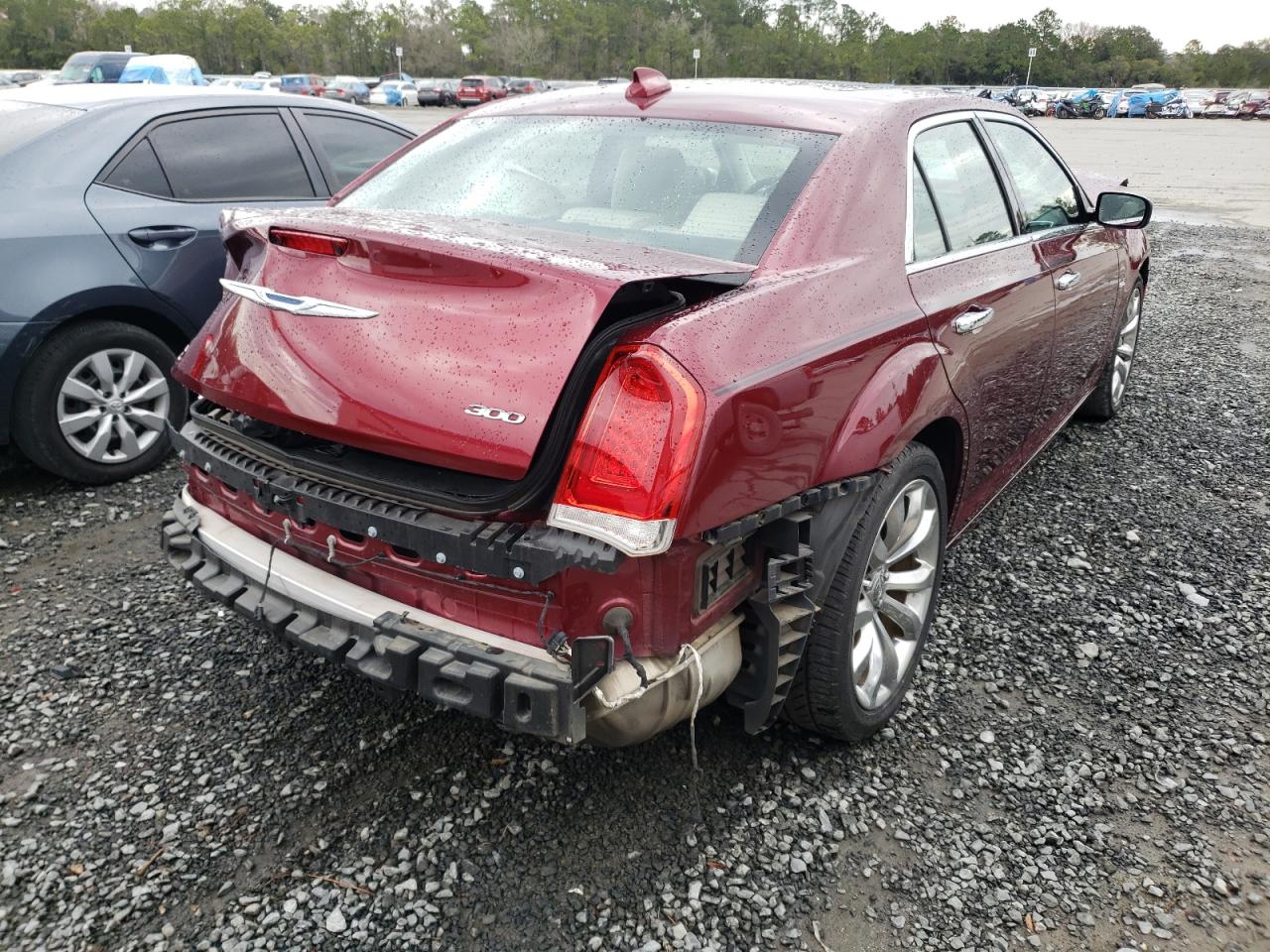 Photo 4 from auction – 2018 CHRYSLER 300 LIMITE with VIN 2C3CCAEG7JH120167