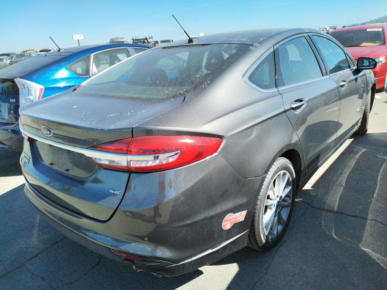 Photo 4 from auction – 2017 FORD FUSION SE with VIN 3FA6P0PU2HR354618