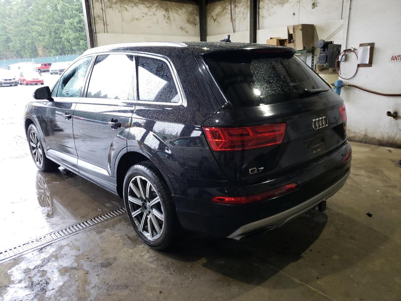 Photo 3 from auction – 2018 AUDI Q7 PRESTIG with VIN WA1VAAF77JD052274