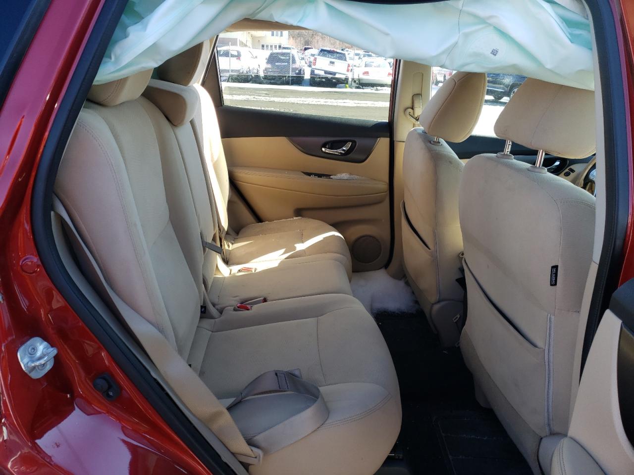 Photo 6 from auction – 2016 NISSAN ROGUE S with VIN KNMAT2MV9GP734909