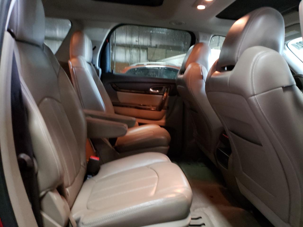 Photo 15 from auction – 2013 GMC ACADIA DEN with VIN 1GKKVTKD8DJ229302