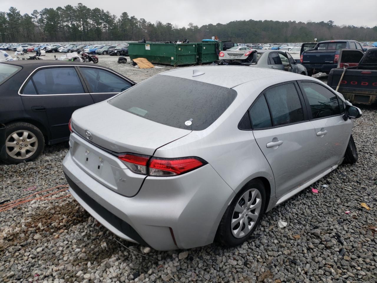 Photo 4 from auction – 2021 TOYOTA COROLLA LE with VIN 5YFEPMAE2MP259975