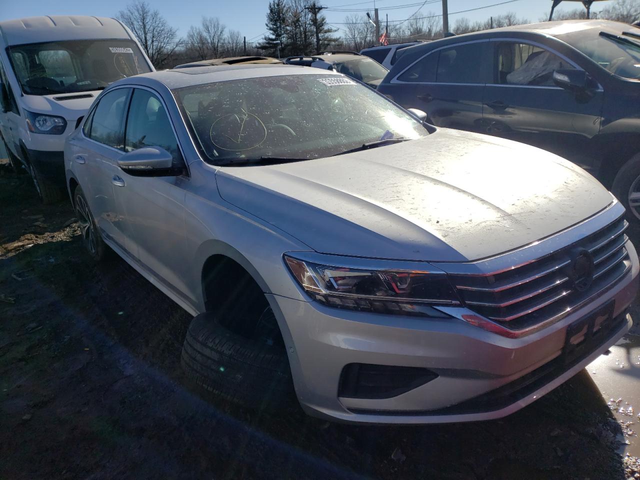 VOLKSWAGEN PASSAT SEL 2020 with VIN 1VWCA7A34LC021123 - Photo from auction