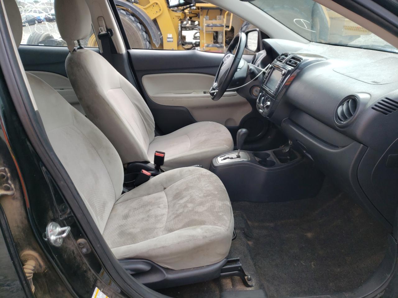Photo 5 from auction – 2017 MITSUBISHI MIRAGE G4 with VIN ML32F3FJ8HHF14061