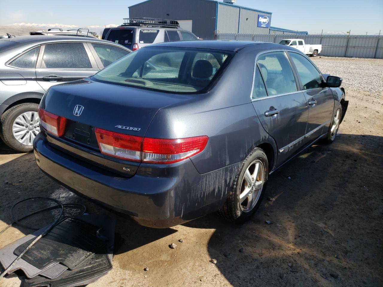Photo 4 from auction – 2003 HONDA ACCORD EX with VIN JHMCM56643C079636