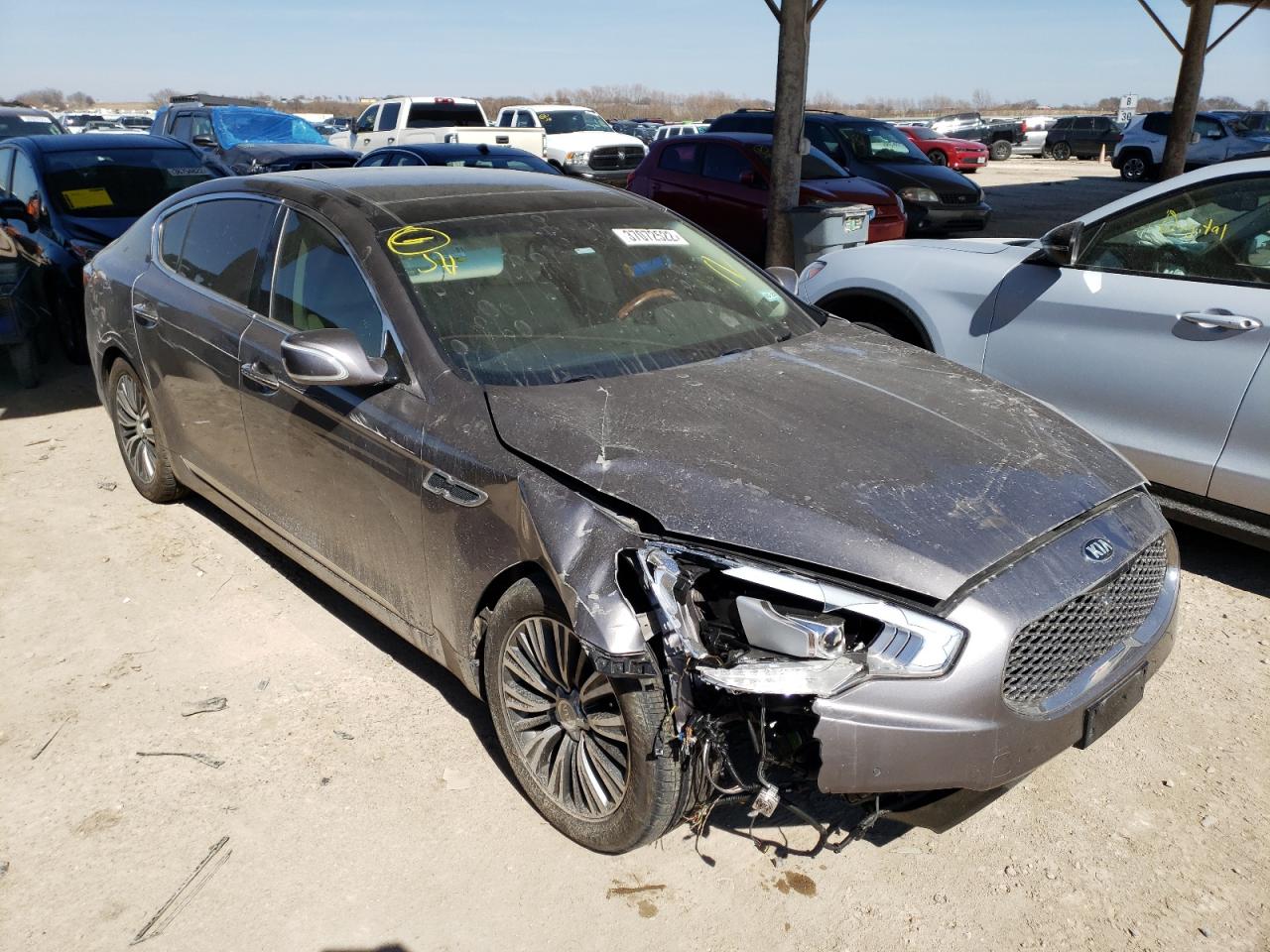 KIA K900 2016 with VIN KNALU4D33G6031485 - Photo from auction