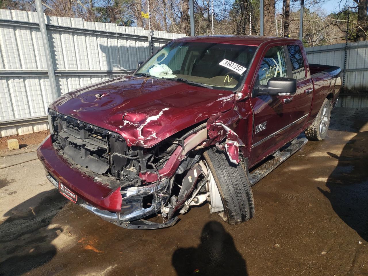 Zdjęcie 2 z aukcji – 2016 RAM 1500 SLT z VIN 1C6RR7GG0GS413793