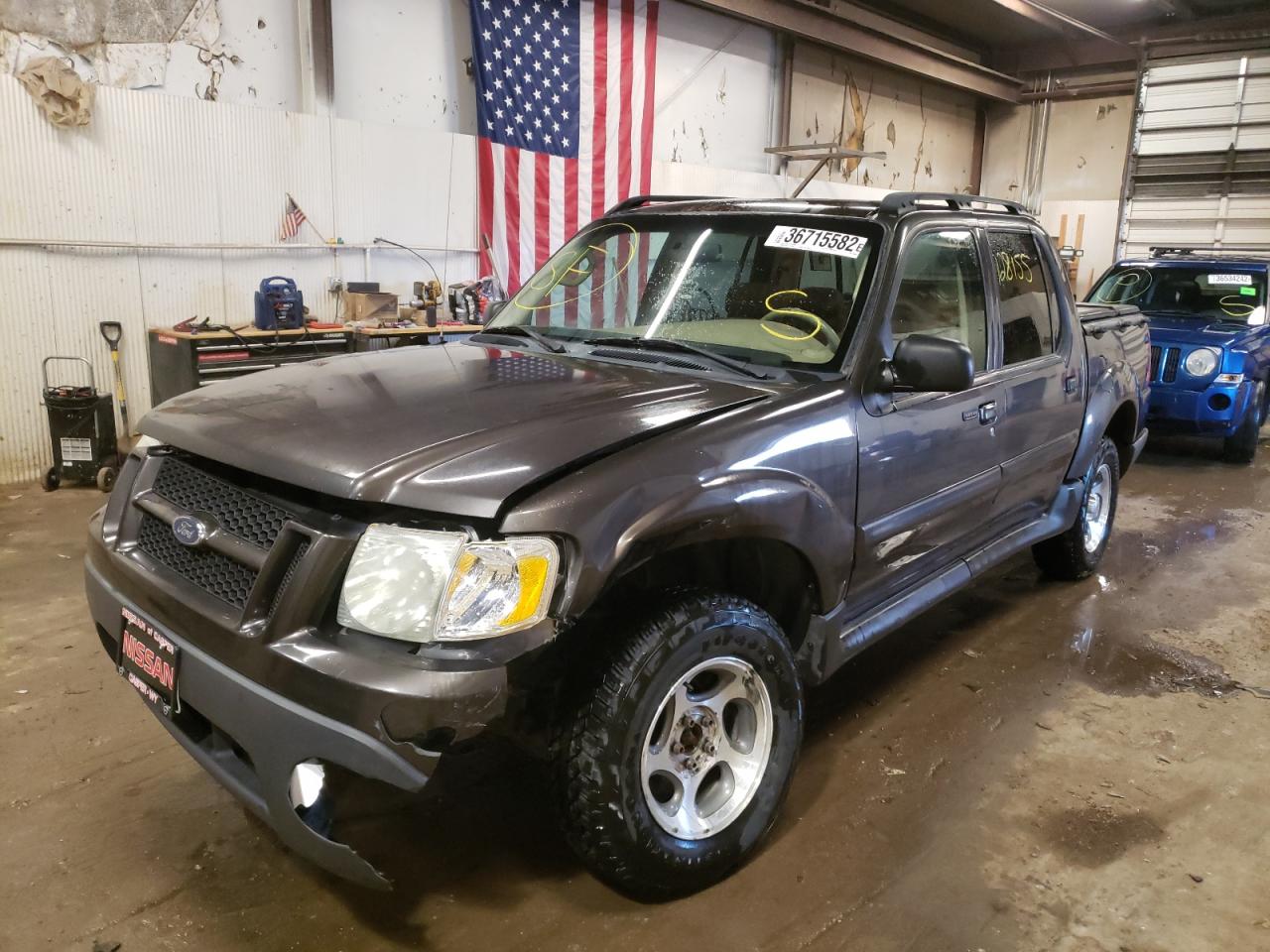 Фото 2 с аукциона – 2005 FORD EXPLORER S с VIN 1FMZU77K75UB55894