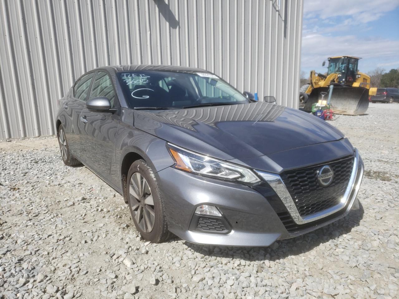NISSAN ALTIMA SV 2021 with VIN 1N4BL4DV2MN314471 - Photo from auction