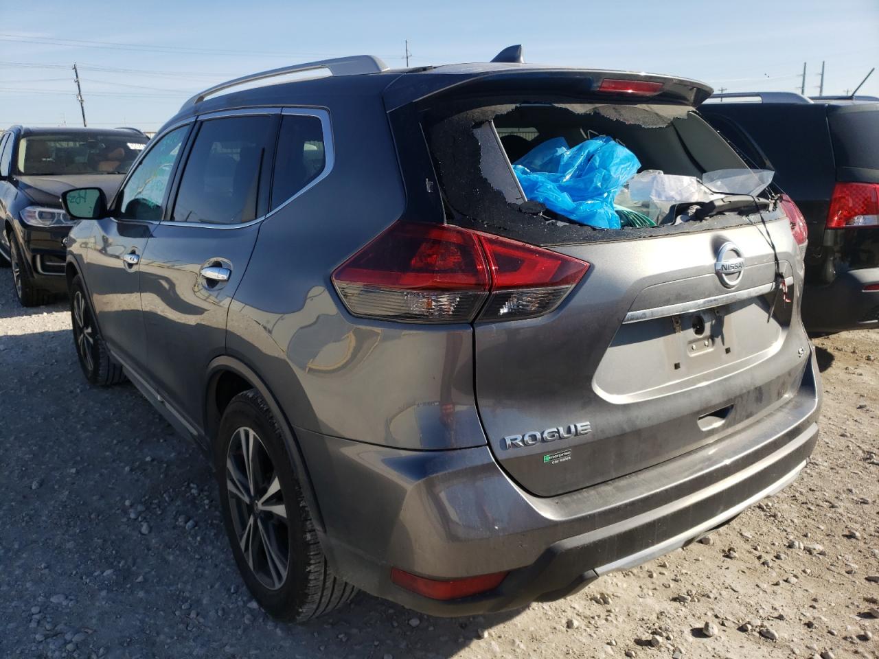 Photo 3 from auction – 2018 NISSAN ROGUE S with VIN 5N1AT2MTXJC799602