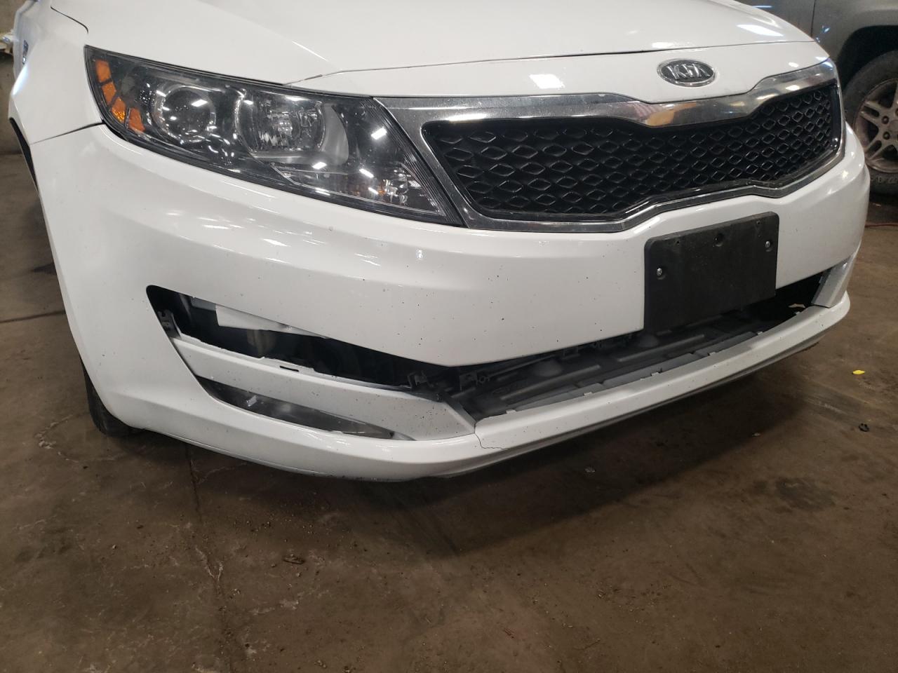 Photo 9 from auction – 2012 KIA OPTIMA EX with VIN 5XXGN4A78CG073655