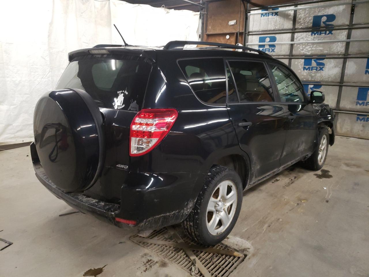 Photo 4 from auction – 2012 TOYOTA RAV4 with VIN 2T3BF4DV7CW217971