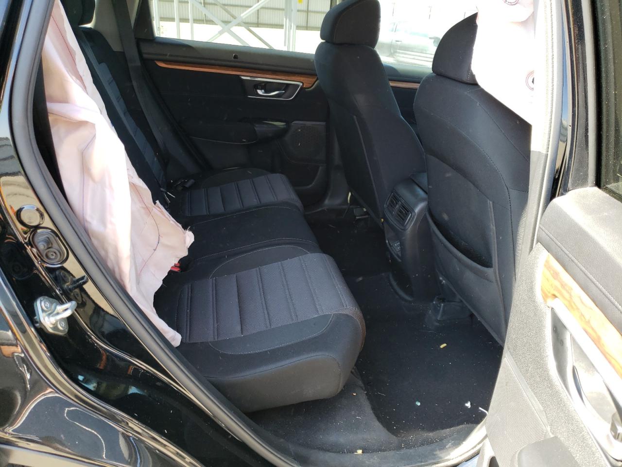 Photo 6 from auction – 2017 HONDA CR-V EX with VIN 7FARW1H55HE008267
