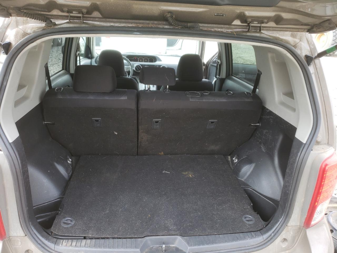Photo 9 from auction – 2011 TOYOTA SCION XB with VIN JTLZE4FE9B1140679