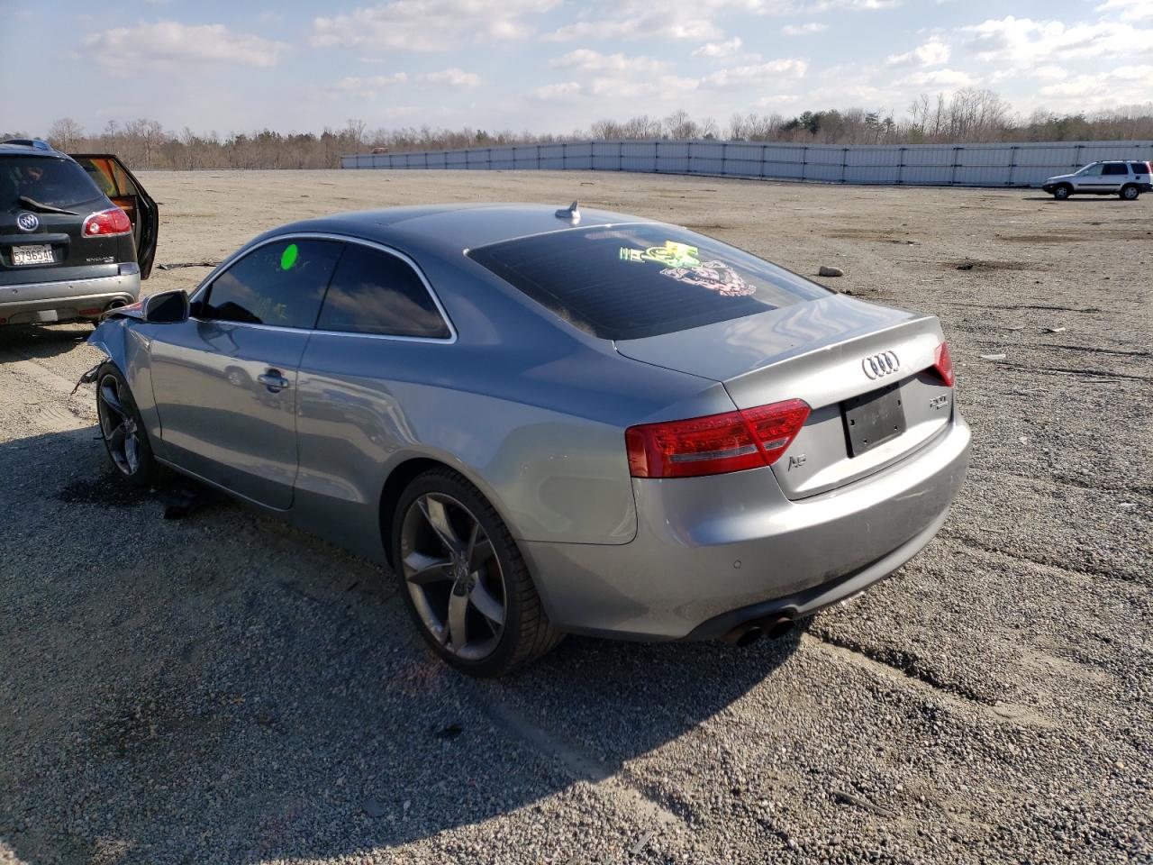 Photo 3 from auction – 2010 AUDI A5 PREMIUM with VIN WAULFAFR0AA005604