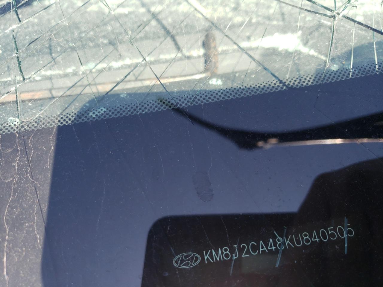 Photo 10 from auction – 2019 HYUNDAI TUCSON SE with VIN KM8J2CA48KU840505