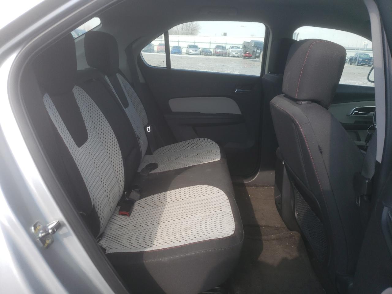 Photo 6 from auction – 2011 CHEVROLET EQUINOX LS with VIN 2GNALBEC0B1323456