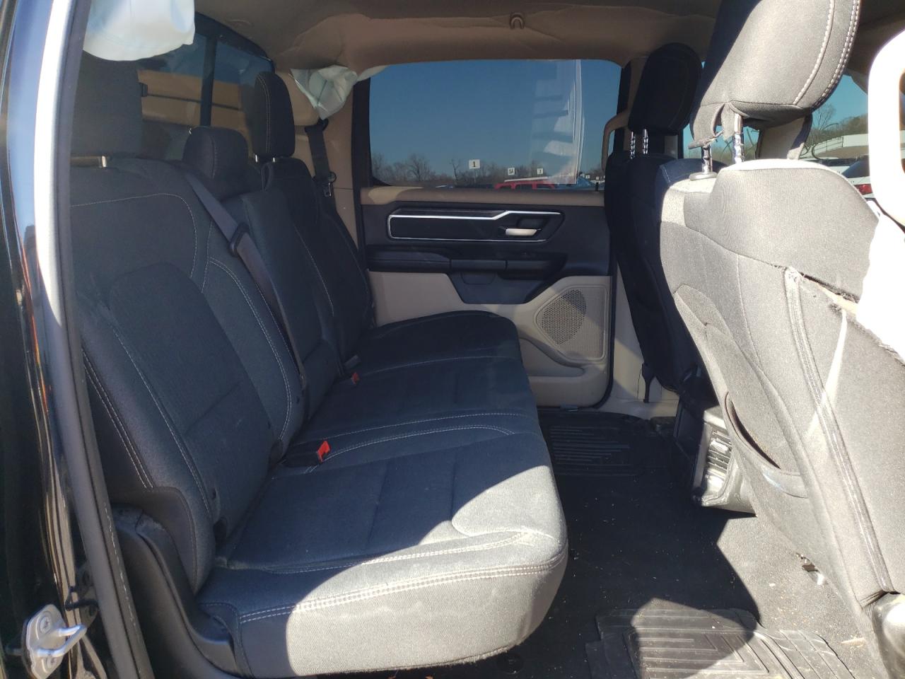 Photo 6 from auction – 2019 RAM 1500 BIG H with VIN 1C6SRFFT7KN649522