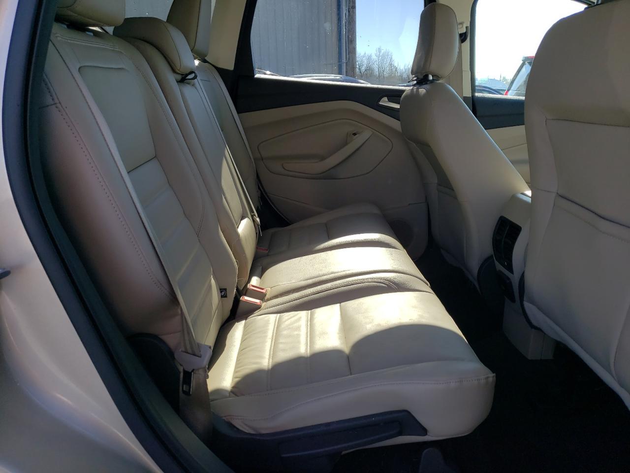Photo 6 from auction – 2018 FORD ESCAPE TIT with VIN 1FMCU9J95JUA51163