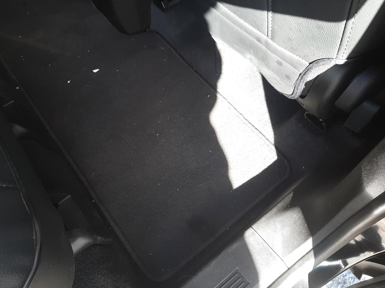 Photo 6 from auction – 2021 CHEVROLET EQUINOX LS with VIN 2GNAXHEV3M6104537