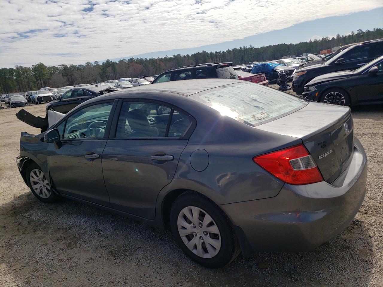 Photo 3 from auction – 2012 HONDA CIVIC LX with VIN 2HGFB2F56CH566586