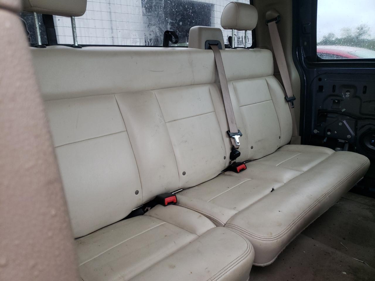 Photo 6 from auction – 2004 FORD F150 with VIN 1FTPX12574NB18905