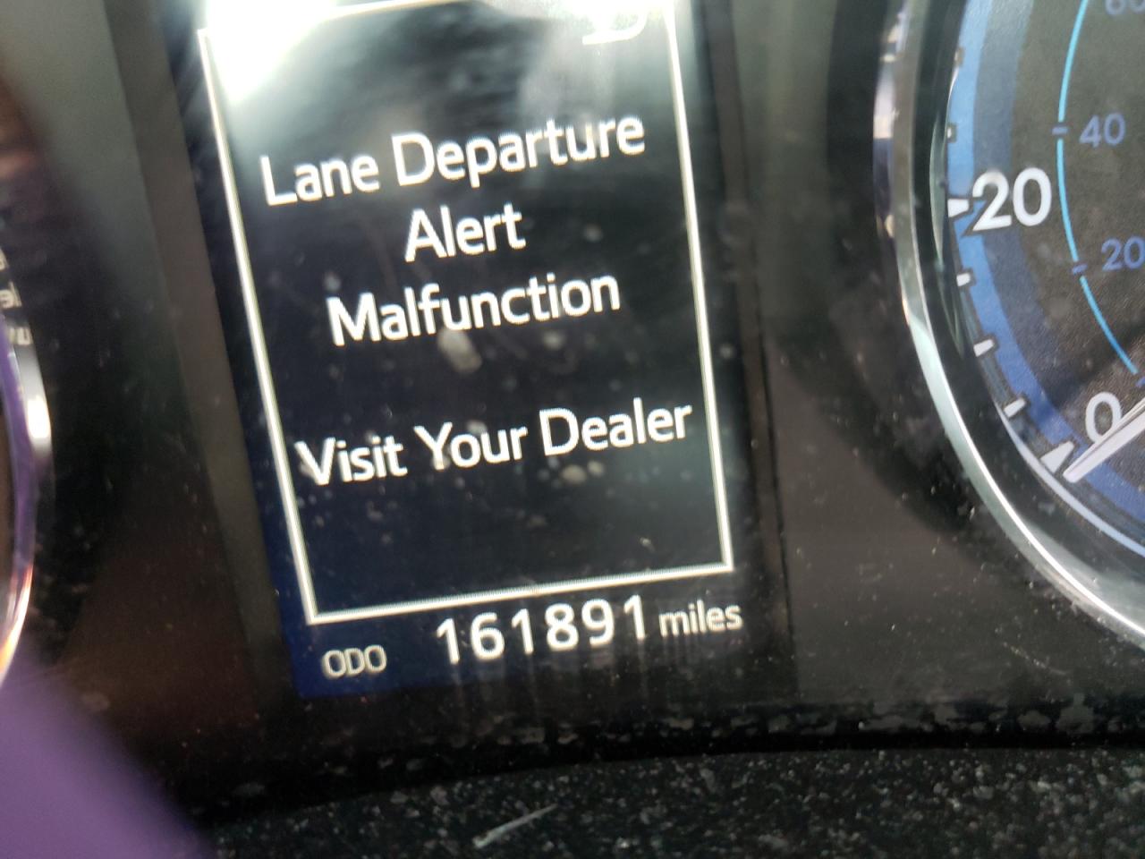 Photo 8 from auction – 2018 TOYOTA COROLLA L with VIN 2T1BURHE5JC082090