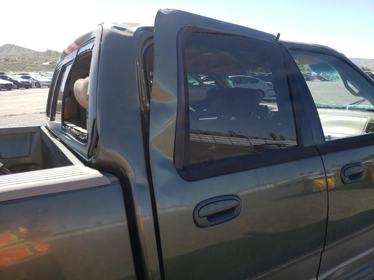 Photo 9 from auction – 2001 FORD F150 SUPER with VIN 1FTRW07L11KA12640
