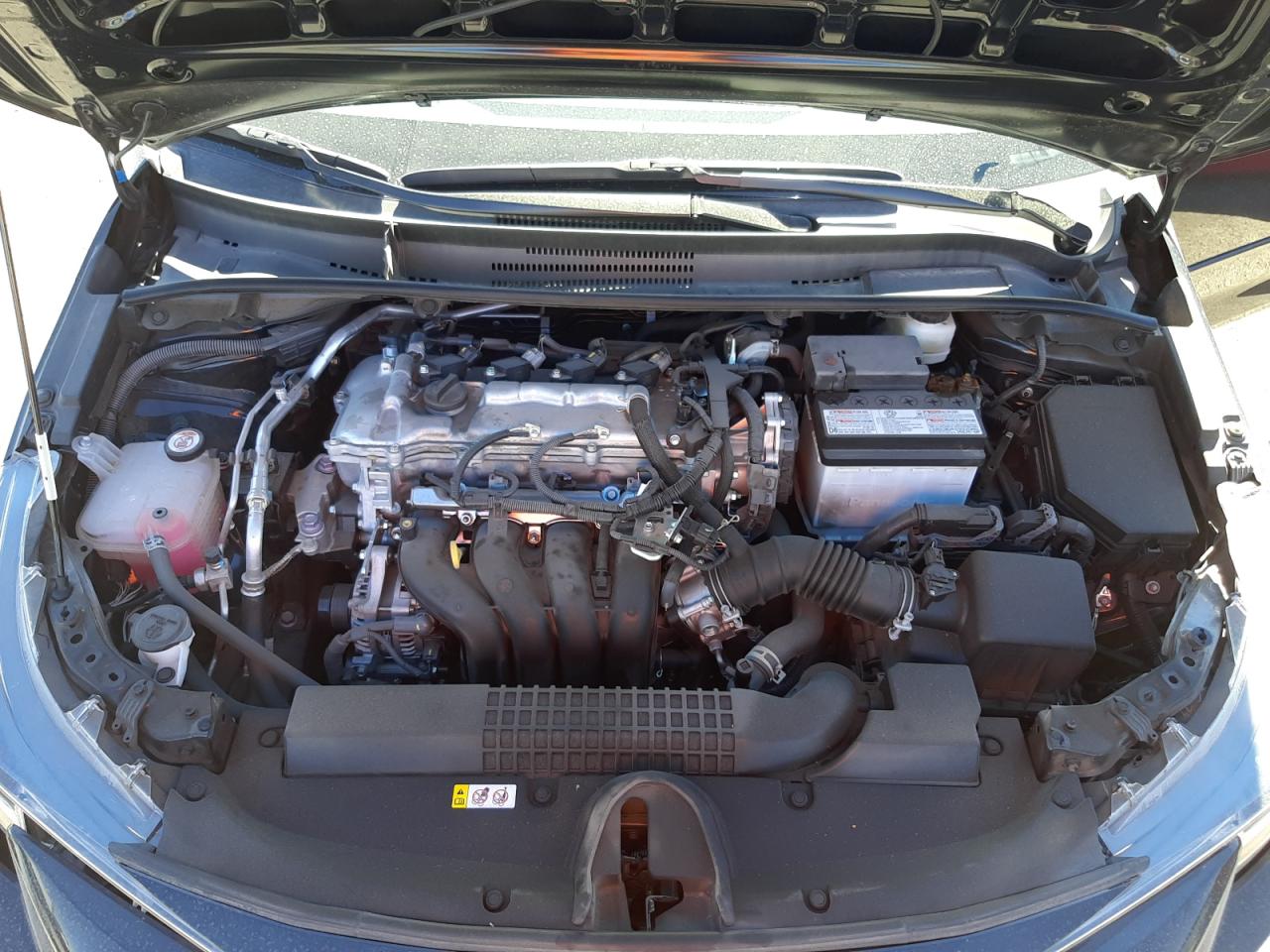 Photo 7 from auction – 2021 TOYOTA COROLLA LE with VIN 5YFEPMAE4MP177200