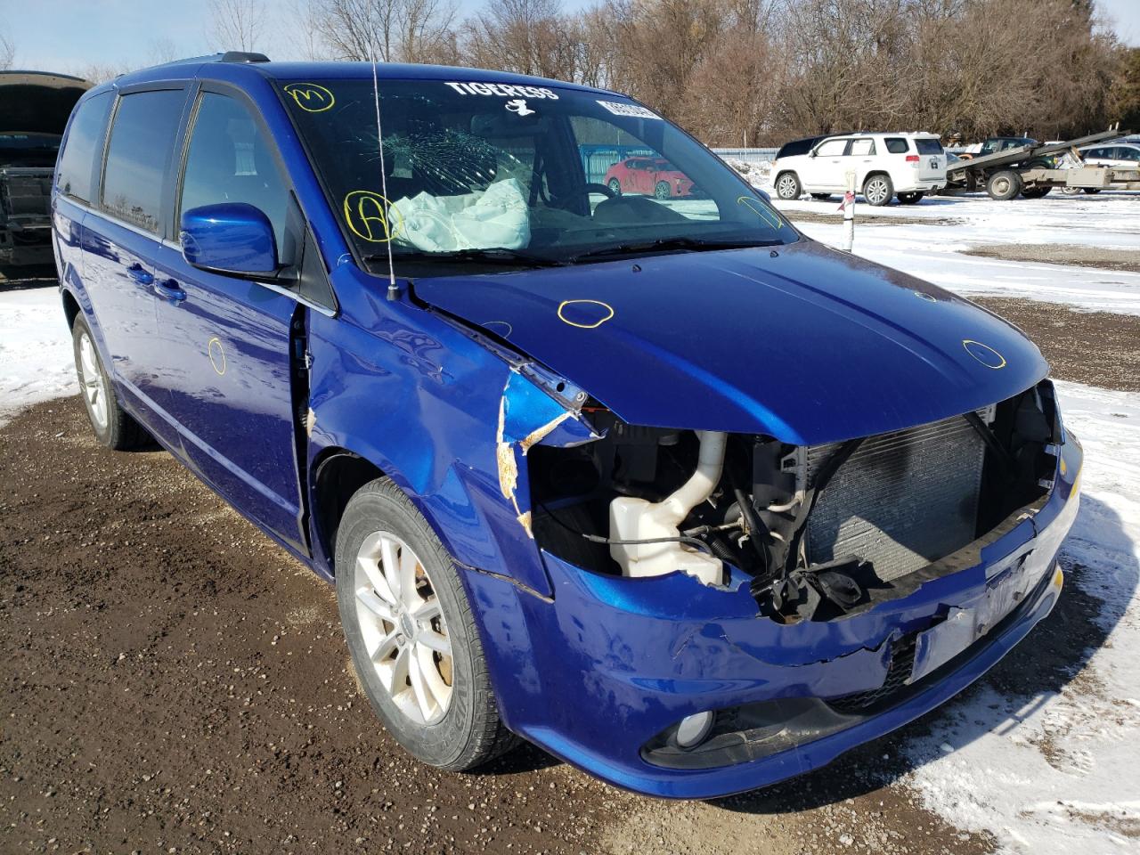 DODGE GRAND CARA 2019 with VIN 2C4RDGCG9KR763589 - Photo from auction