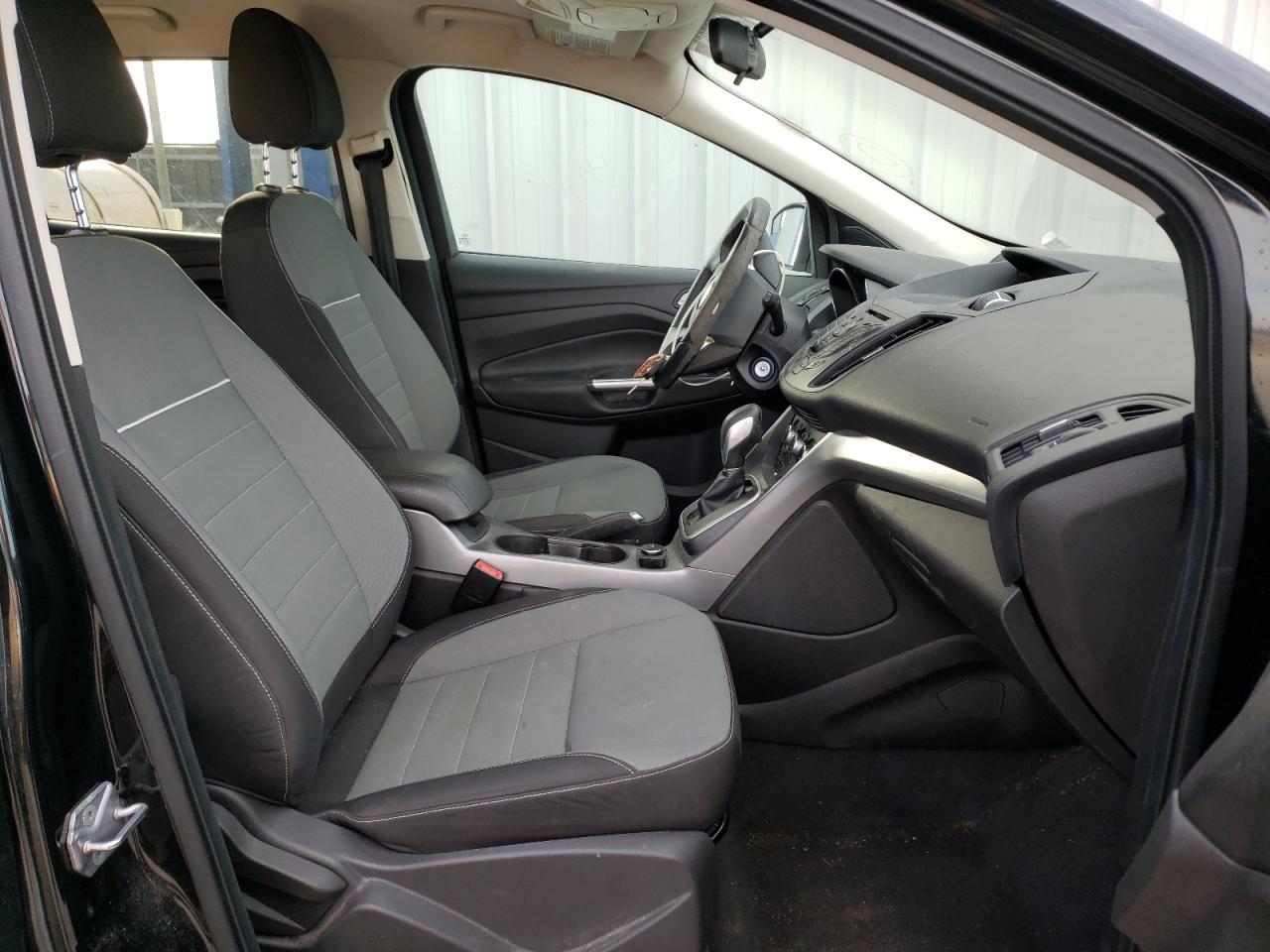 Photo 5 from auction – 2013 FORD ESCAPE SE with VIN 1FMCU9GXXDUB64004