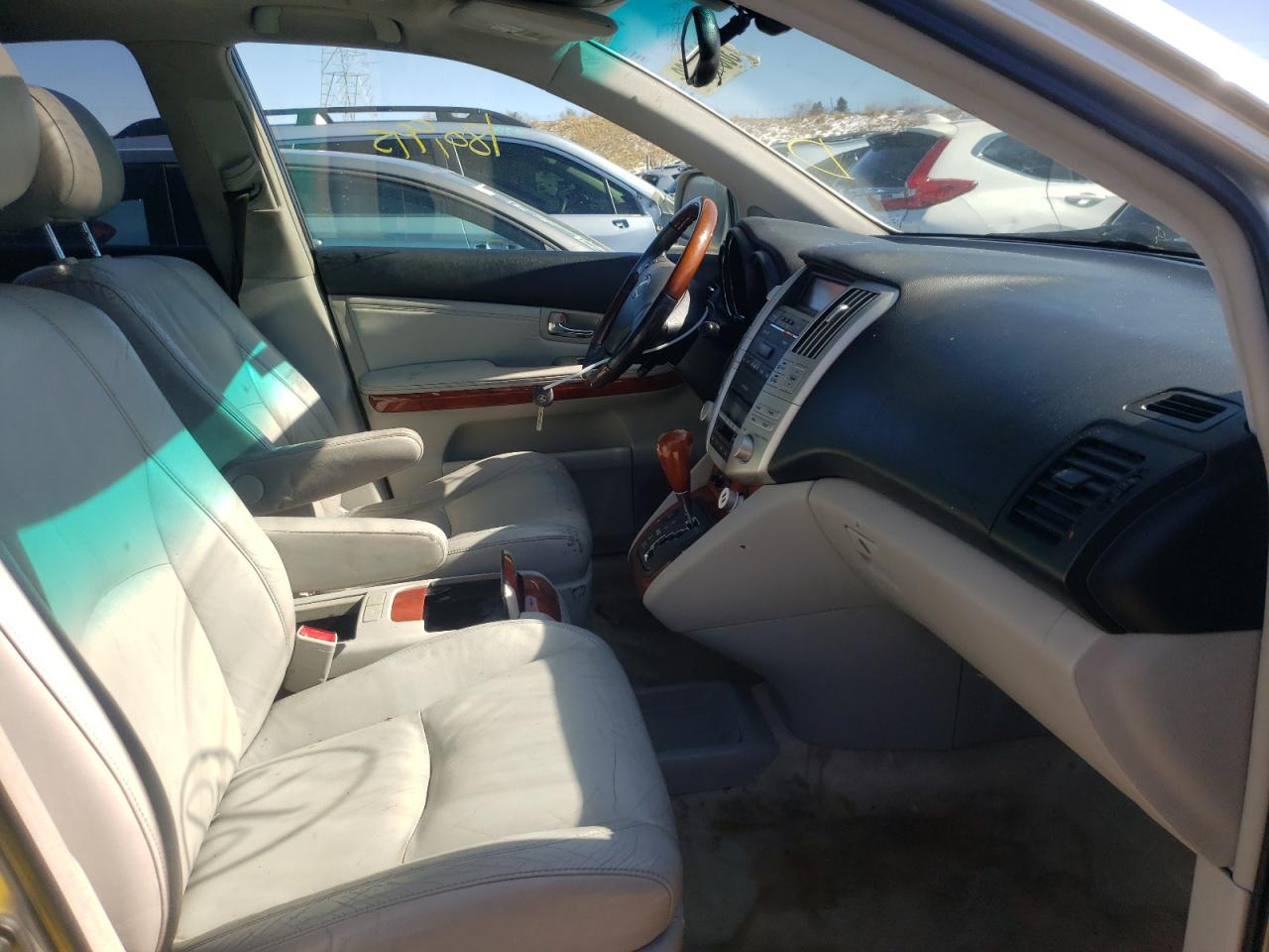 Photo 5 from auction – 2004 LEXUS RX 330 with VIN JTJHA31U740046916
