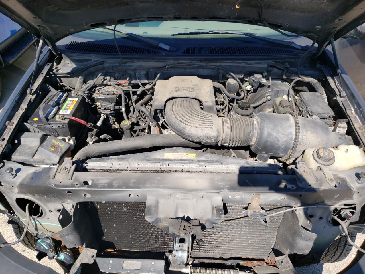 Photo 7 from auction – 2000 FORD F150 with VIN 2FTRX07W1YCA10781