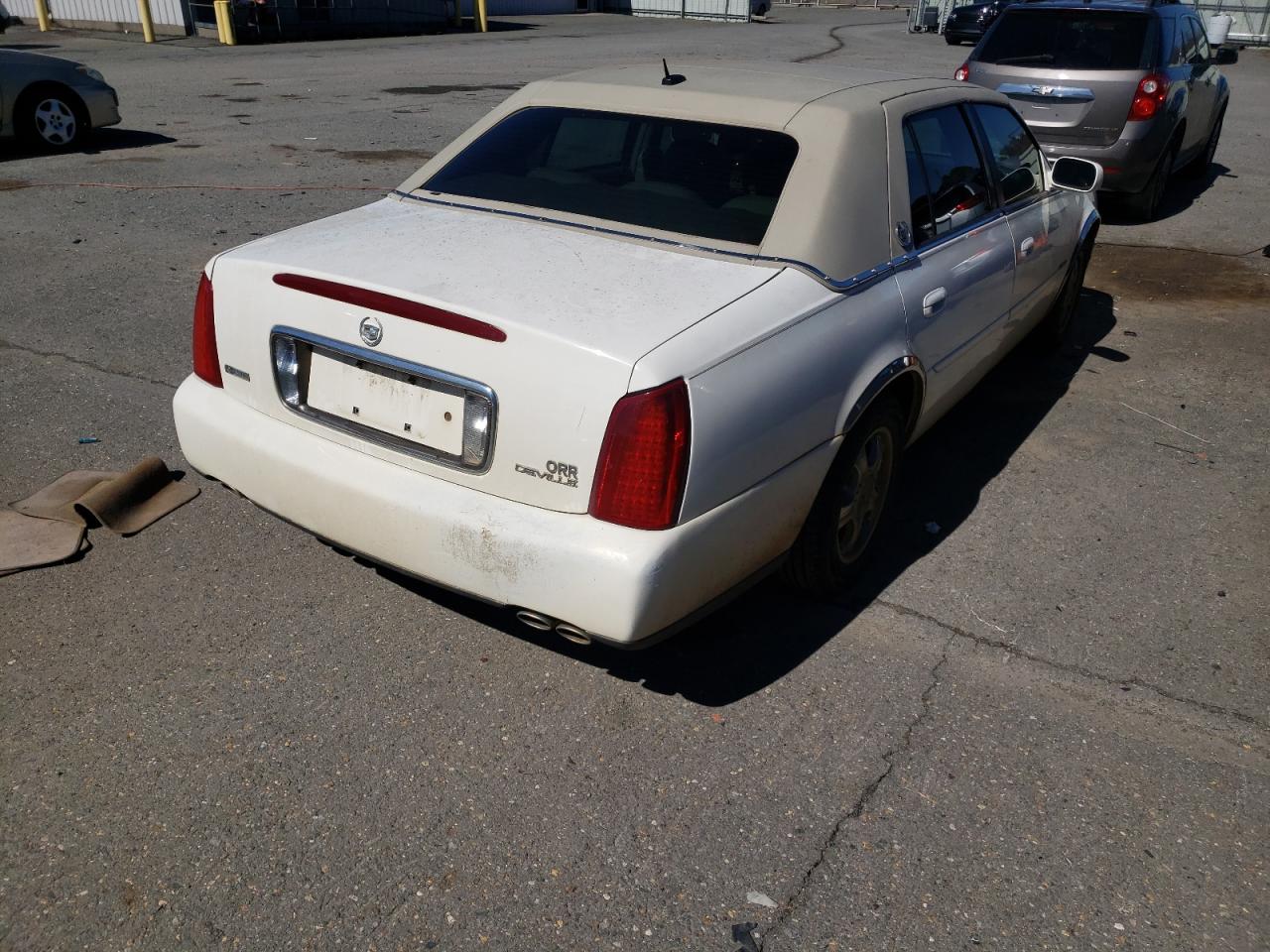 Photo 4 from auction – 2005 CADILLAC DEVILLE with VIN 1G6KD54Y45U131140