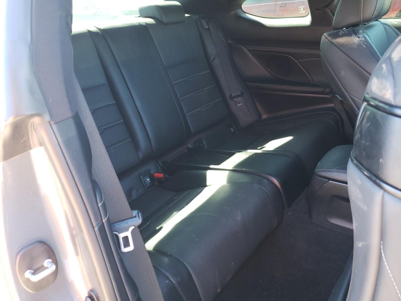 Photo 6 from auction – 2015 LEXUS RC 350 with VIN JTHHE5BC7F5005036