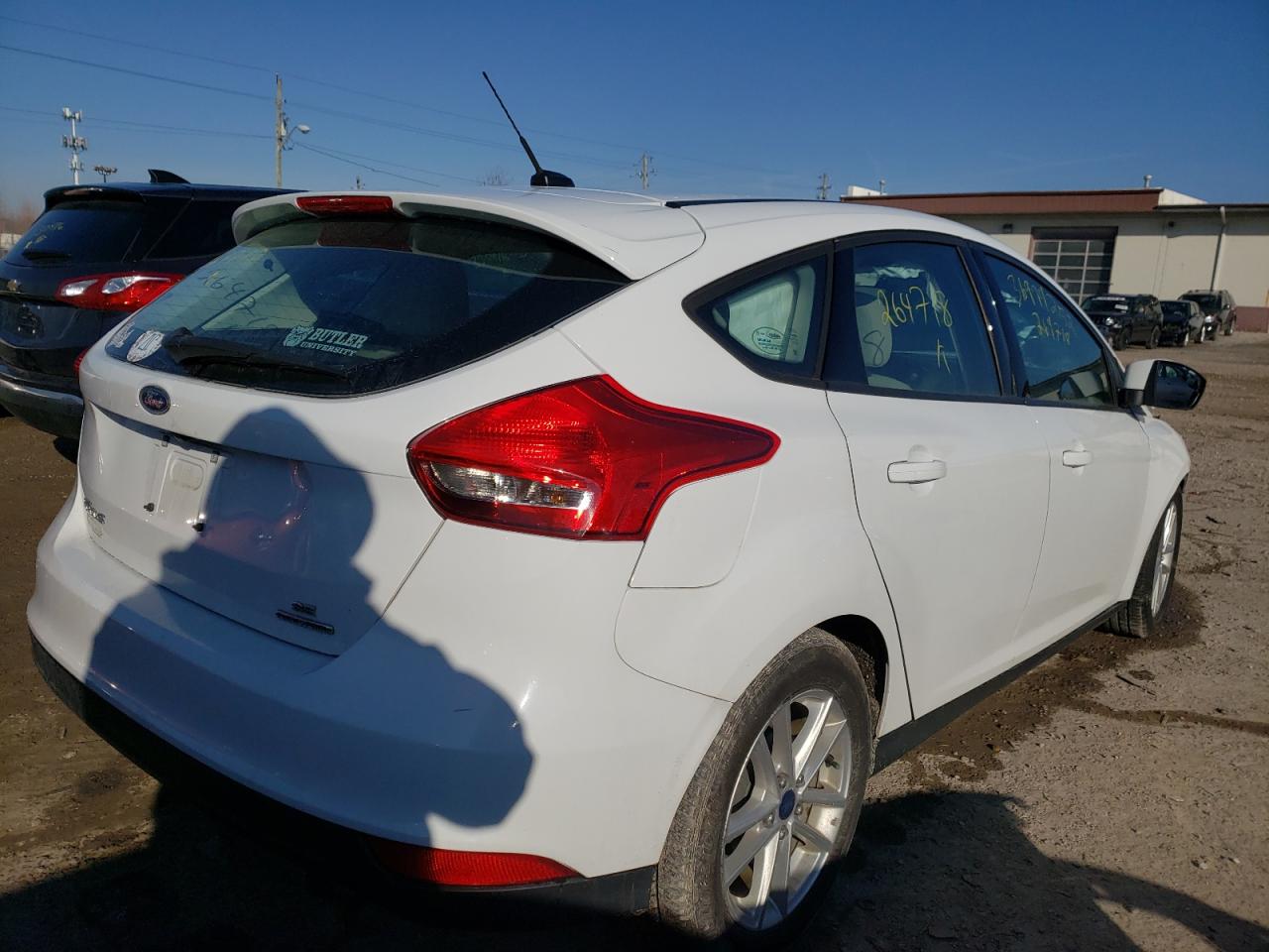 Photo 4 from auction – 2016 FORD FOCUS SE with VIN 1FADP3K20GL264718