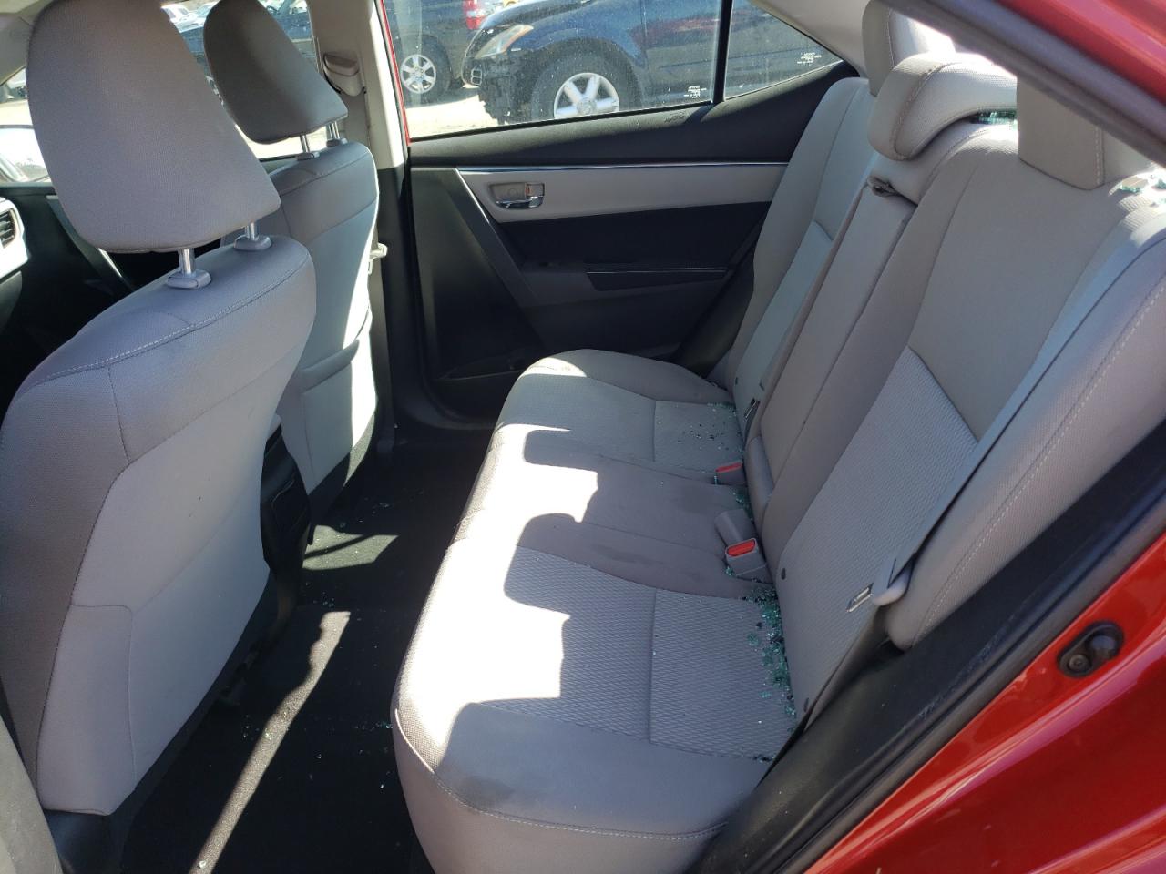 Photo 6 from auction – 2016 TOYOTA COROLLA L with VIN 5YFBURHE1GP425003