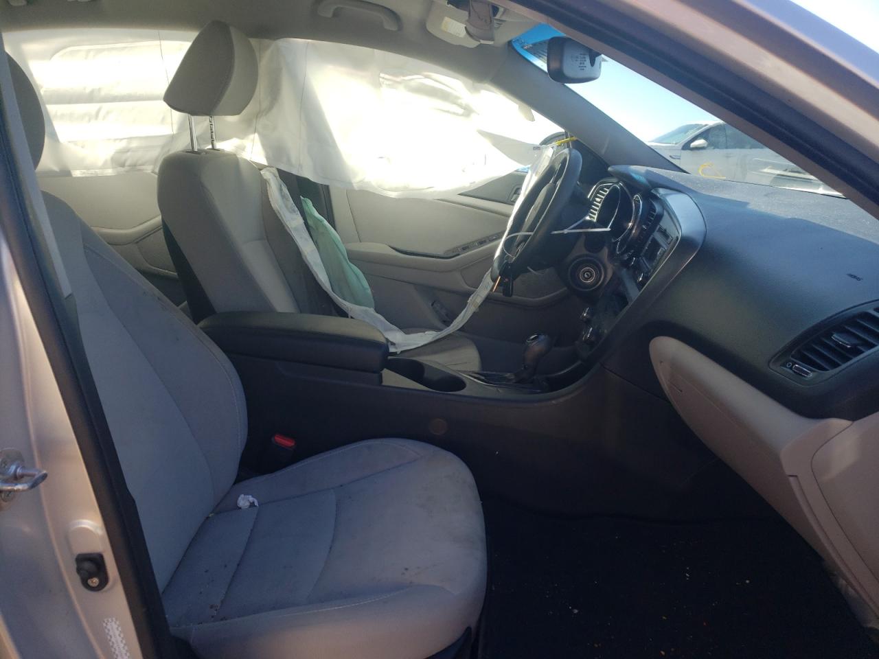 Photo 5 from auction – 2013 KIA OPTIMA LX with VIN KNAGM4A70D5411989
